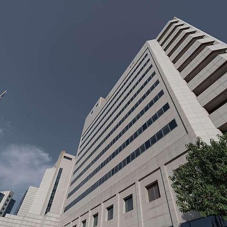 Moevenpick Hotel Ташкент Екстер'єр фото