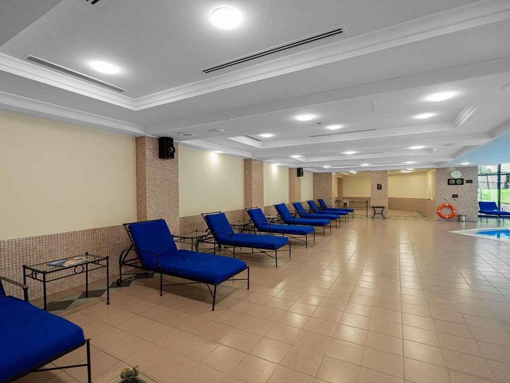 Moevenpick Hotel Ташкент Зручності фото
